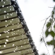 Beneficiile unei pergole în anotimpul ploios