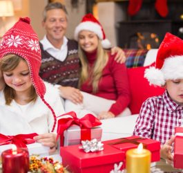 Tradiții regale de Crăciun pe care familia le urmează anual