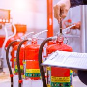 Standarde de siguranță la foc: Importanța testării și conformității
