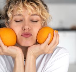 Vitamina C pentru dureri în gât: Alimente recomandate de Gianluca Mech
