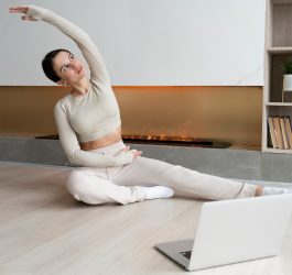 Cum să practici stretching-ul activ dimineața