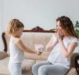 Costuri ascunse în pregătirea pentru botez și petrecerea aferentă