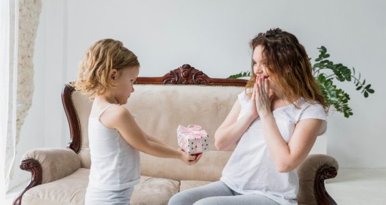 Costuri ascunse în pregătirea pentru botez și petrecerea aferentă Costuri ascunse în pregătirea pentru botez și petrecerea aferentă