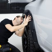 Motive pentru care apare scârțâit la curelele auxiliare