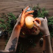 Cum să îți păstrezi echilibrul prin ritualuri de recunoștință