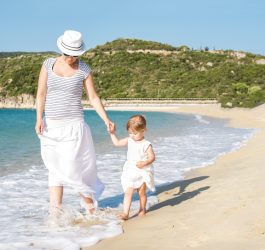 Top plaje pentru familii în Grecia